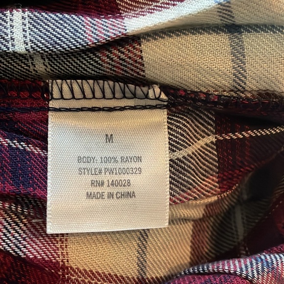 Top - Picture 4 of 4